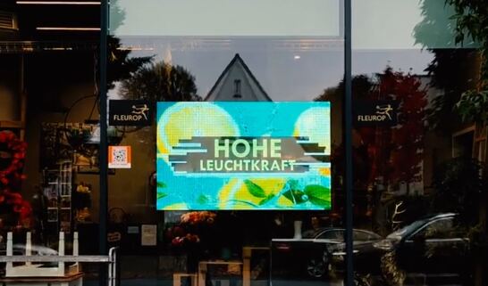 LED-Folie am Abend